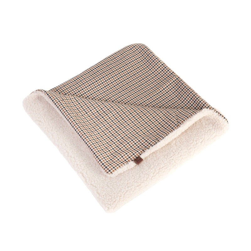 Couverture d’hiver pour chien – B de Bruno (Tartan ou Romeo)