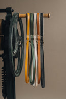 Laisse fine pour chien en cuir Hitch "Air" Band & Roll