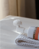 Nettoyant pattes rechargeable avec applicateur